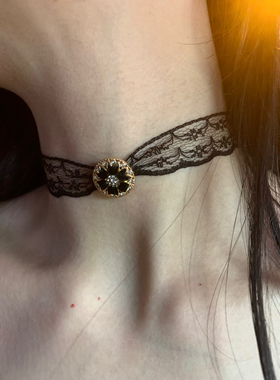 「挚爱小香」暗黑系蕾丝花朵choker颈链女甜酷辣妹风个性项圈高级