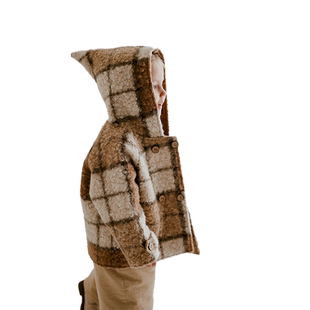 女童外套26秋冬新款儿童大衣男孩加厚羊羔绒女宝衣服宝宝男童