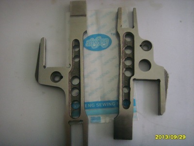 优质500款砍车三针五线绷缝车牙架组编号 252500-91/252502-91