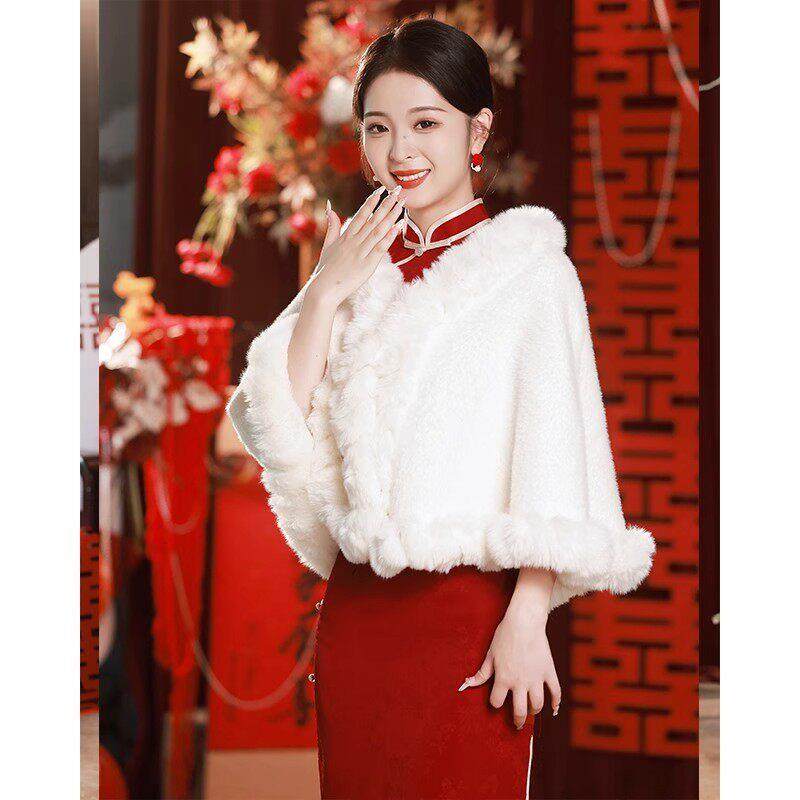 新娘婚纱礼服披肩结婚礼旗袍敬酒服外套大毛领披肩短款斗篷冬季女