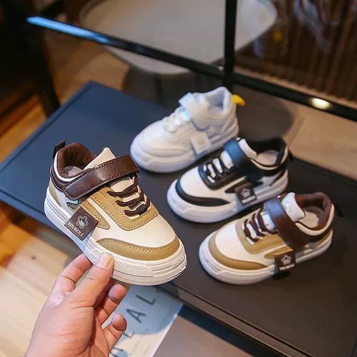 Световая панель, демисезонные кроссовки, детская универсальная спортивная обувь для мальчиков, повседневная обувь, тренд сезона, подходит для подростков, мягкая подошва