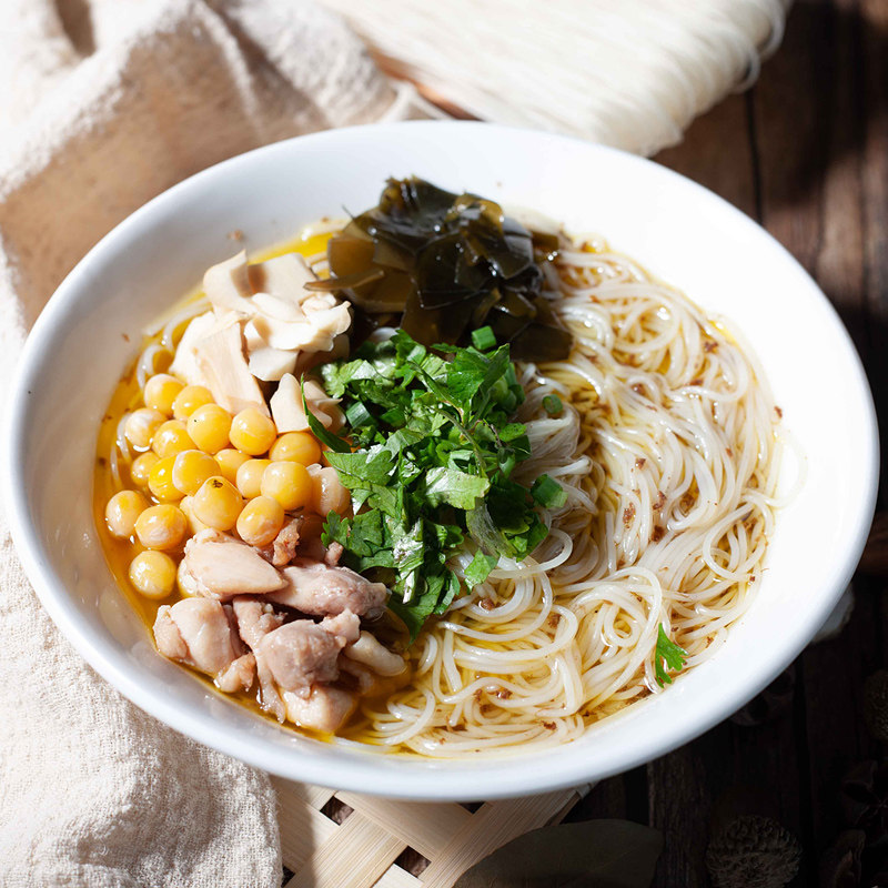 小愚娘清汤绵阳米粉鸡肉浇头210g礼盒装方便速食美食细米粉米线