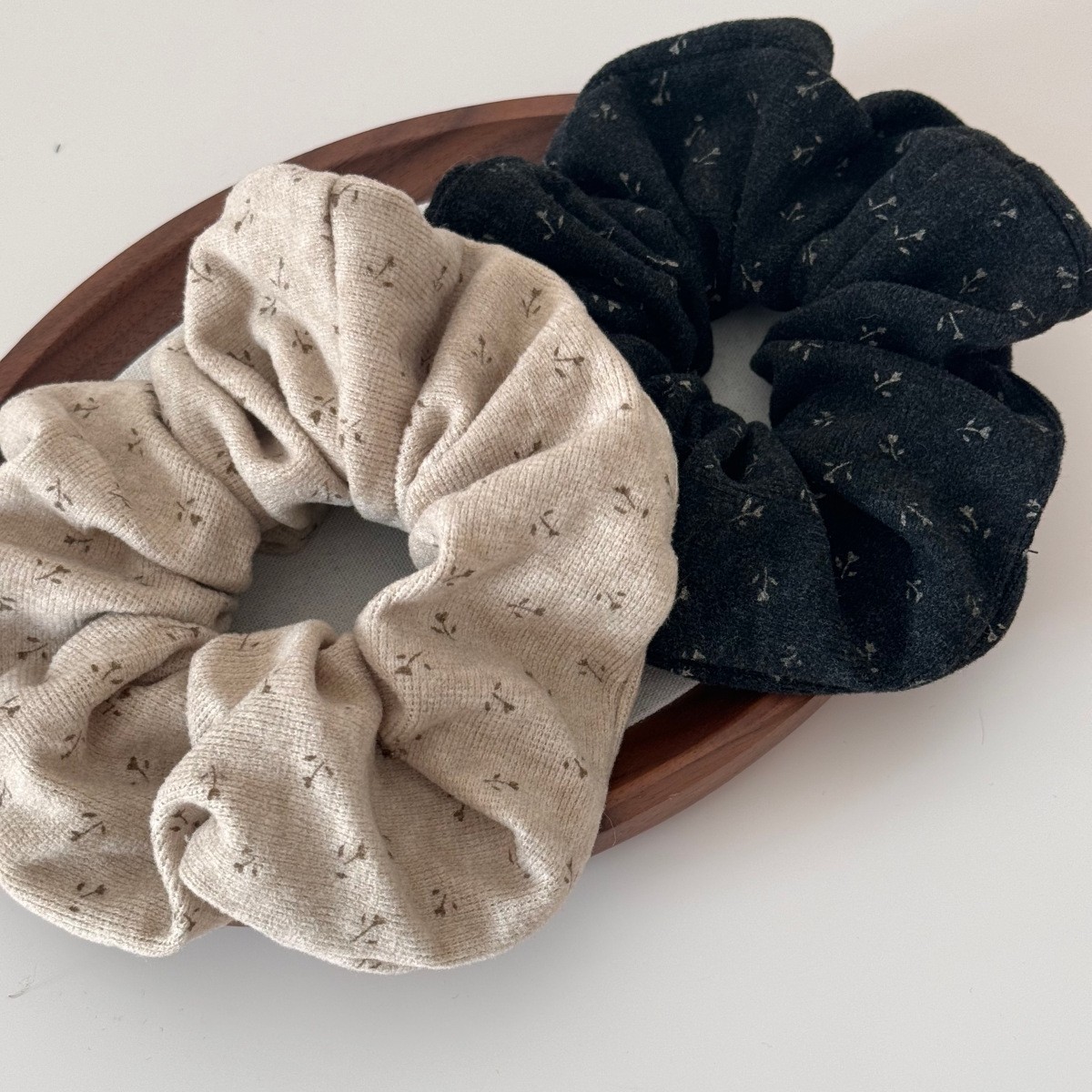 洋气百搭~韩系复古小碎花针织大肠发圈秋冬氛围大号马尾头绳头饰,饰品/流行首饰/时尚饰品新,发饰,淘宝优惠券,粉丝福利购,淘宝优惠卷