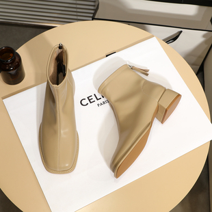 秋冬女鞋法式洋气小短靴女软皮温柔杏色百搭方头瘦瘦靴中跟踝靴子