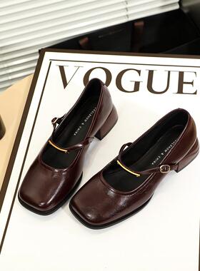 舒适软皮法式一字带玛丽珍鞋女粗跟复古风红色中跟小皮鞋方头单鞋