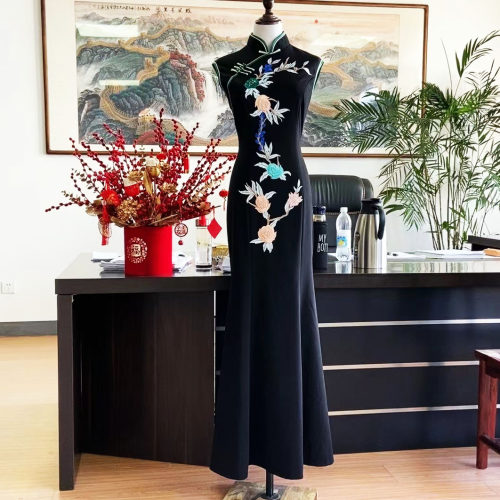 海丝海派新中式绣花长款鱼尾立体裁剪显瘦无袖长款旗袍定做加工