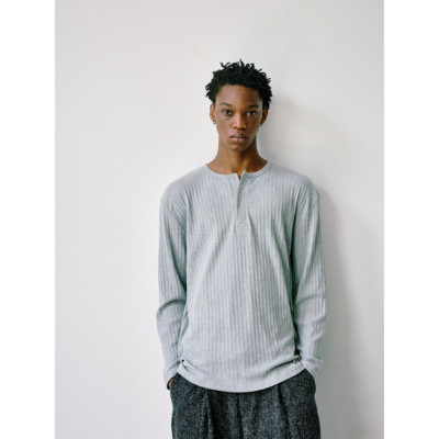 亨利领坑条条纹按扣静奢长袖T