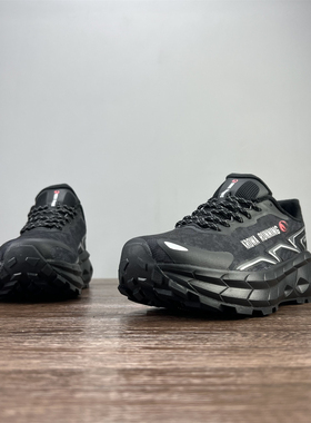 出口美国单冬季加绒加厚保暖户外登山越野跑鞋情侣款减震耐磨跑鞋