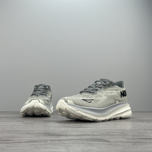 外贸原单男女鞋厚底透气轻底耐磨防滑运动休闲鞋减震竞速跑步鞋