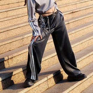 Adidas 三条纹舞动系列香蕉裤 扭扭裤 KX8902 阿迪达斯女子26年春款