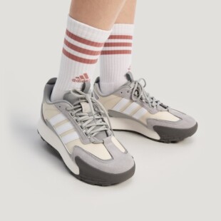 Adidas阿迪达斯26年新款FUTRO厚底FM碰碰鞋男女跑步鞋KJ2053 2055