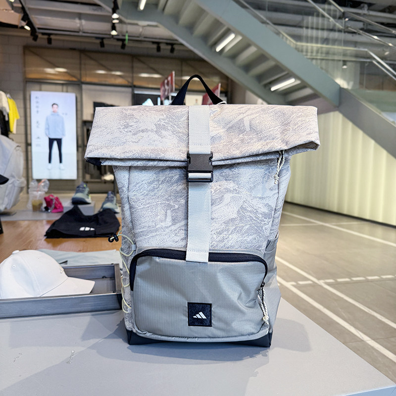 阿迪达斯户外探险旅行登山双肩包