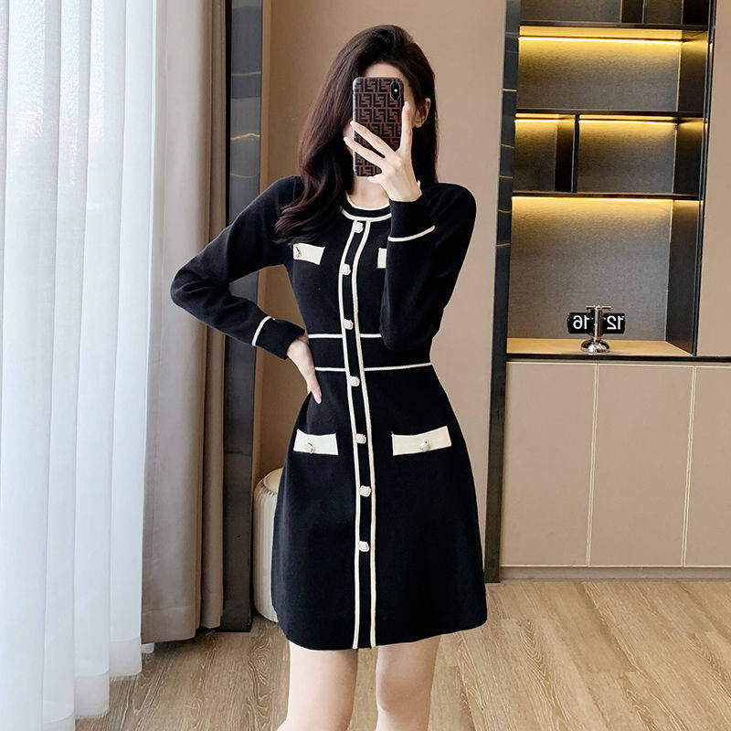 赫本风秋季2023新款女装秋冬大码小黑毛衣裙内搭打底针织连衣裙子