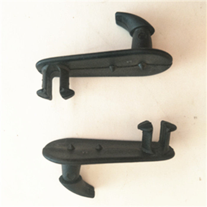 适配丰田12代皇冠六代凯美瑞脚垫防滑钉脚垫防滑卡扣汽车塑料卡子