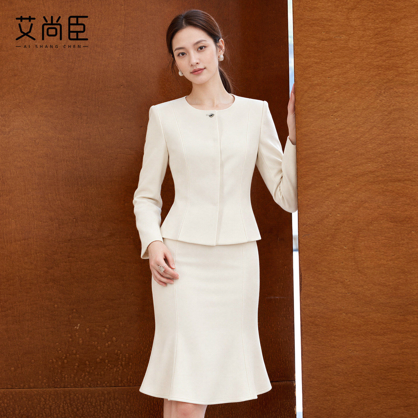 艾尚臣轻奢优雅风通勤西装鱼尾半裙套装女职业正装时尚气质两件套