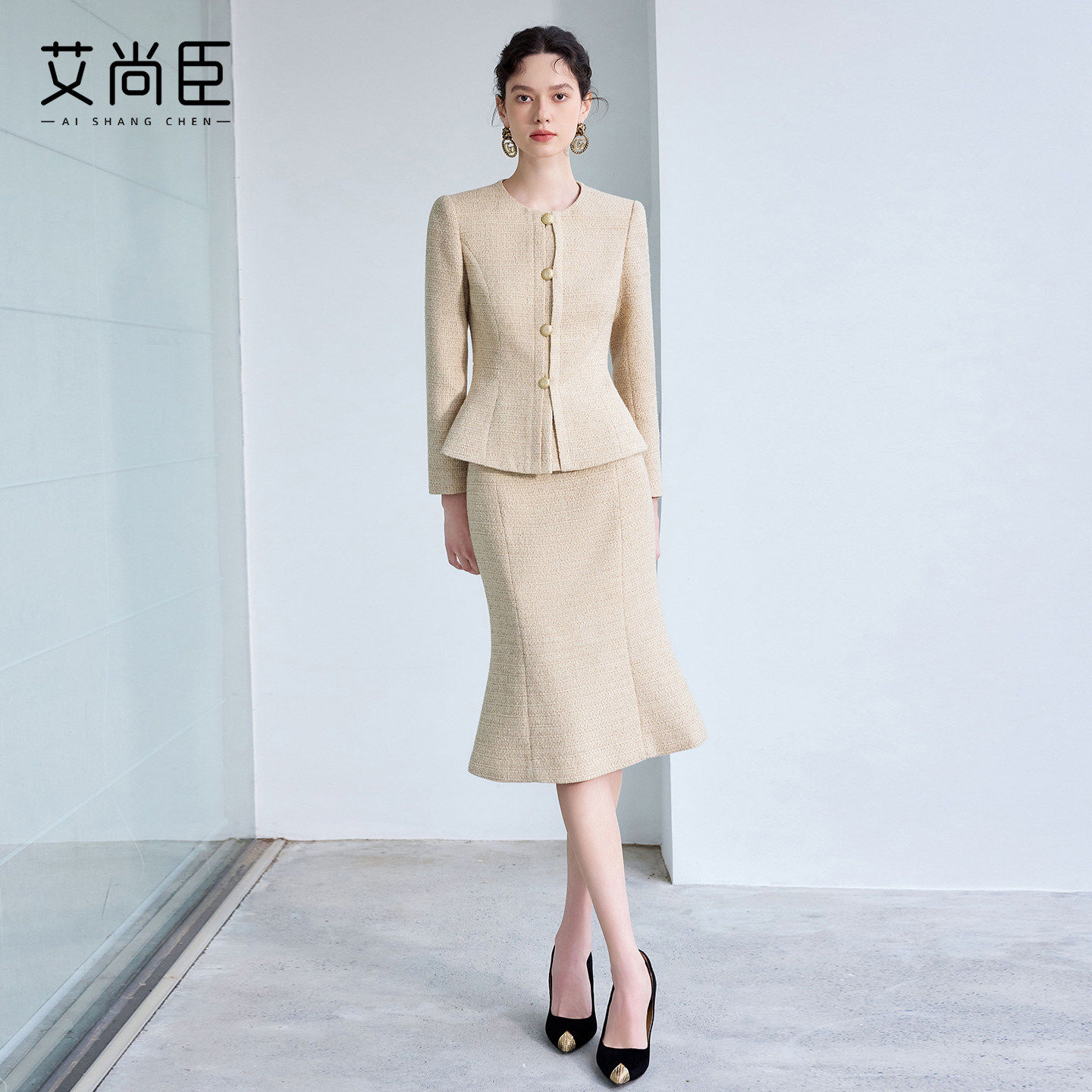 艾尚臣轻熟优雅风卡其色西装套装女士高级感圆领包臀鱼尾裙职业装