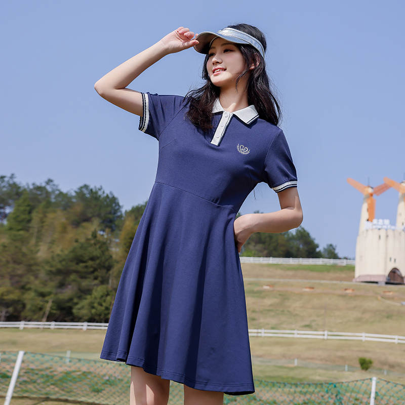 少女洋气时髦中学生polo领连衣裙
