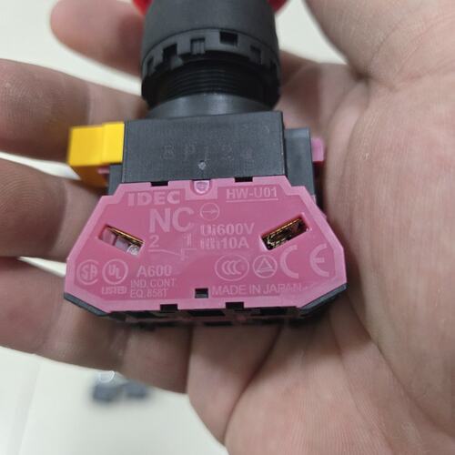 议价HW急停按钮HW-CB02HWCB02HWCB02CB02hw-cb02HW-CB01HW-CB03