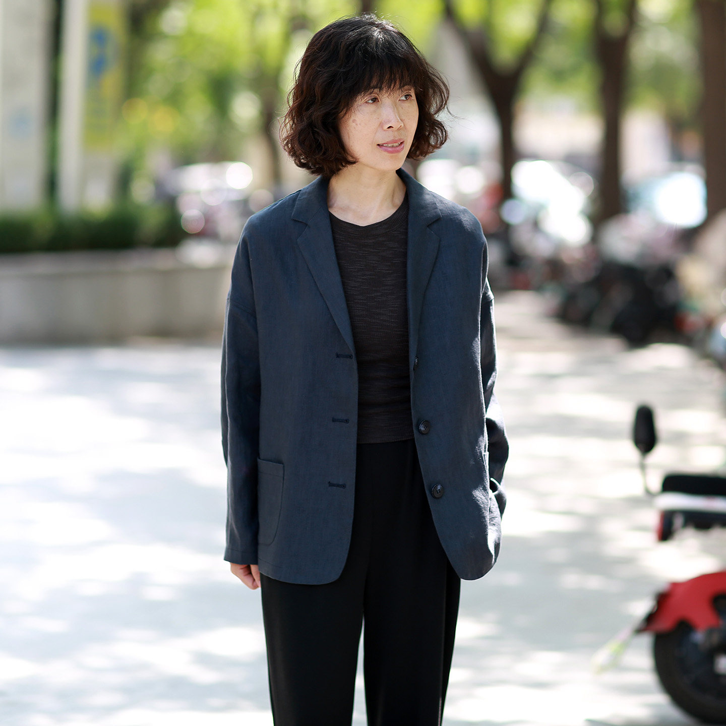 2026秋高智感落肩袖廓形休闲宽松藏蓝色三粒扣亚麻西装外套女
