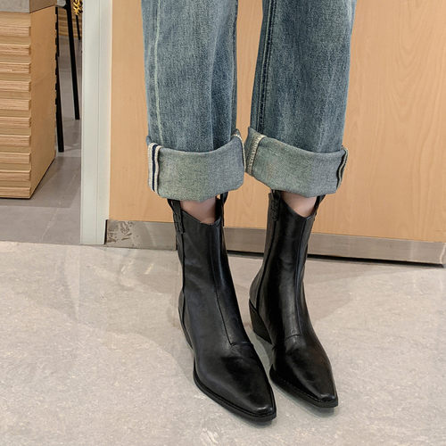 秋冬高跟短靴女2025年新款法式粗跟真皮女靴尖头西部靴棕色靴子LB