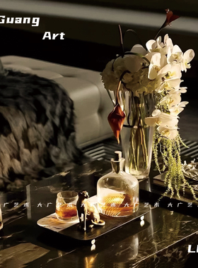 轻奢现代金属花豹艺术花器茶几