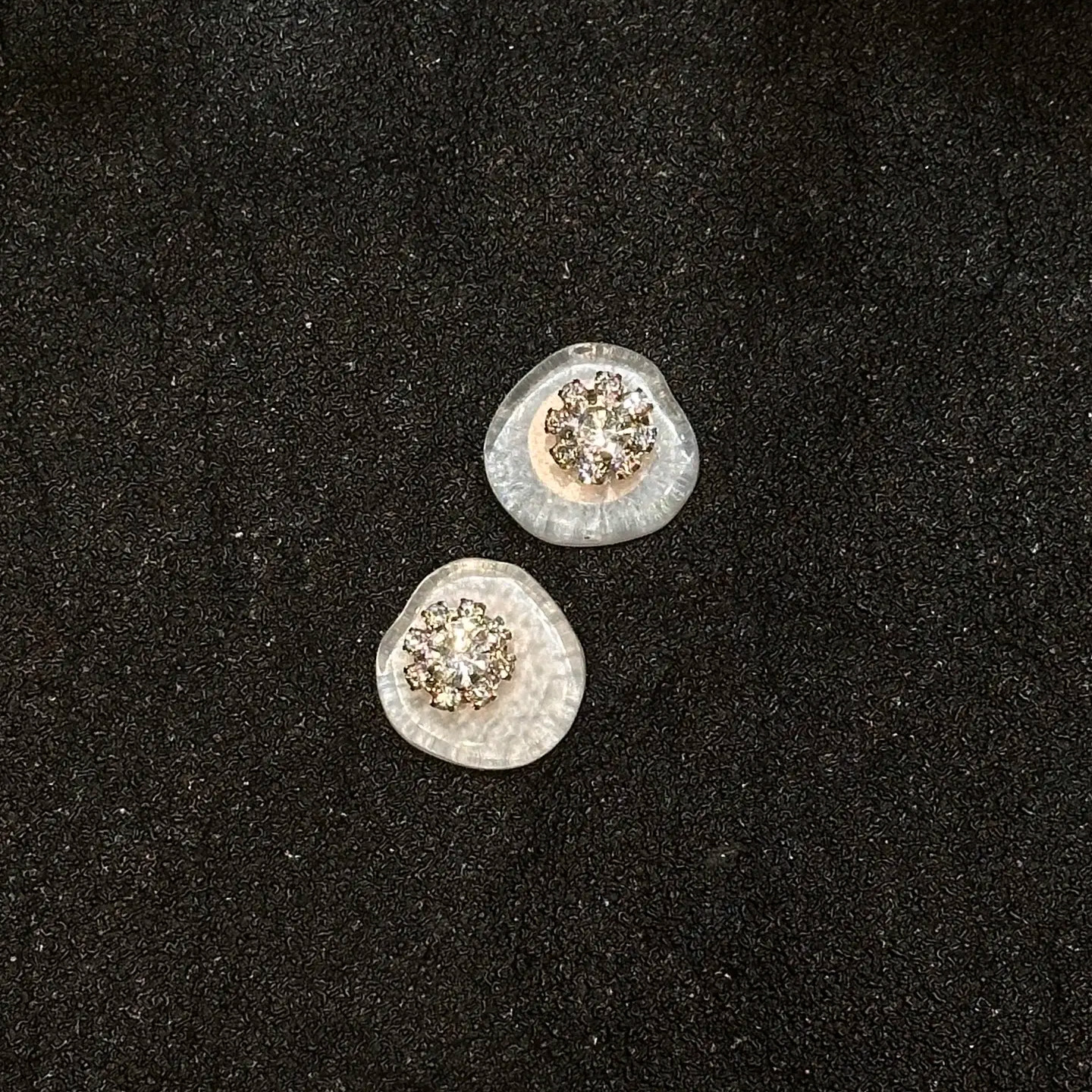 新款双层叠戴圆钻耳钉柔和衬肤色简约大气日常穿搭氛围感精致耳饰