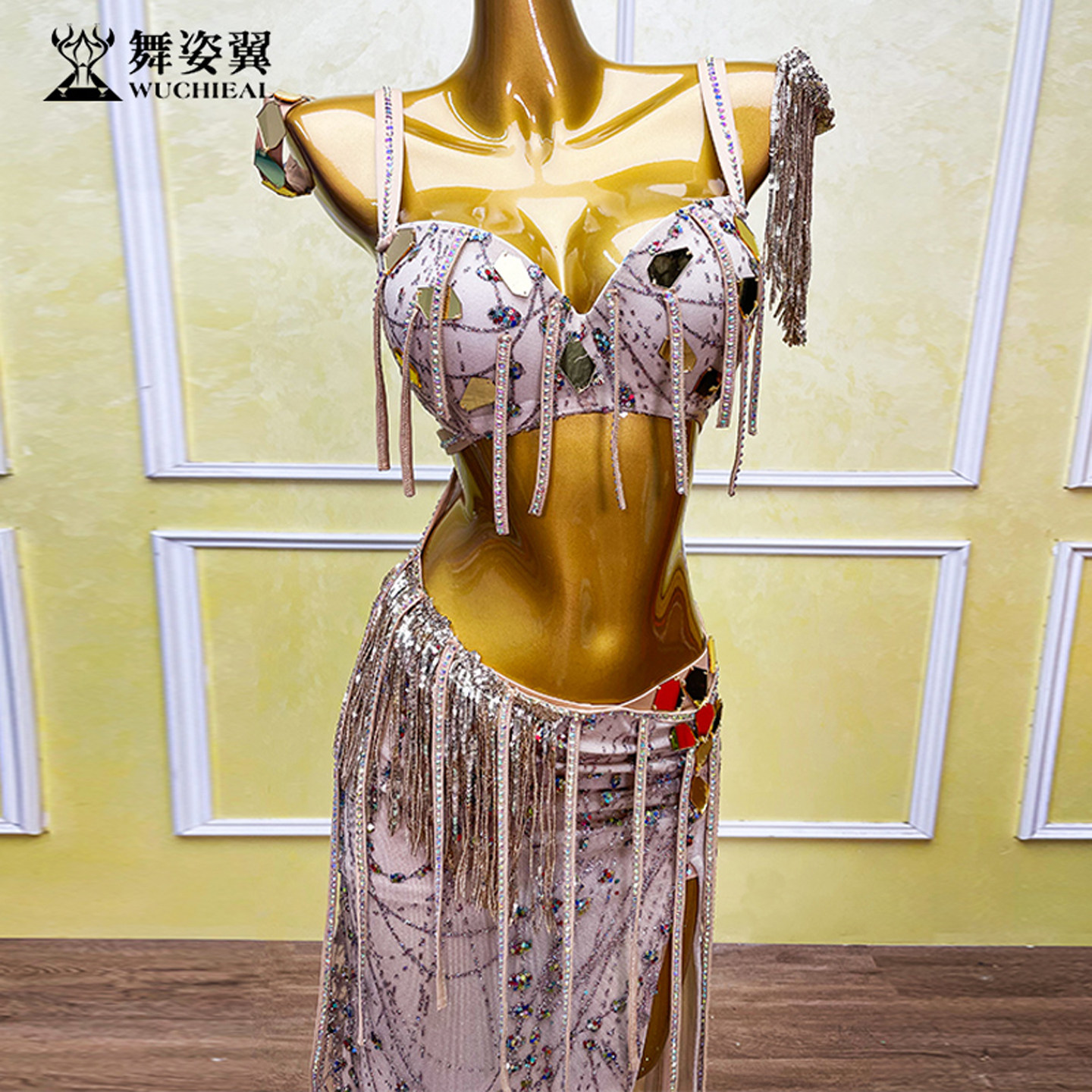 重工金色烫金布烫钻流苏肚皮舞表演出服文胸长裙套装女东方舞台服