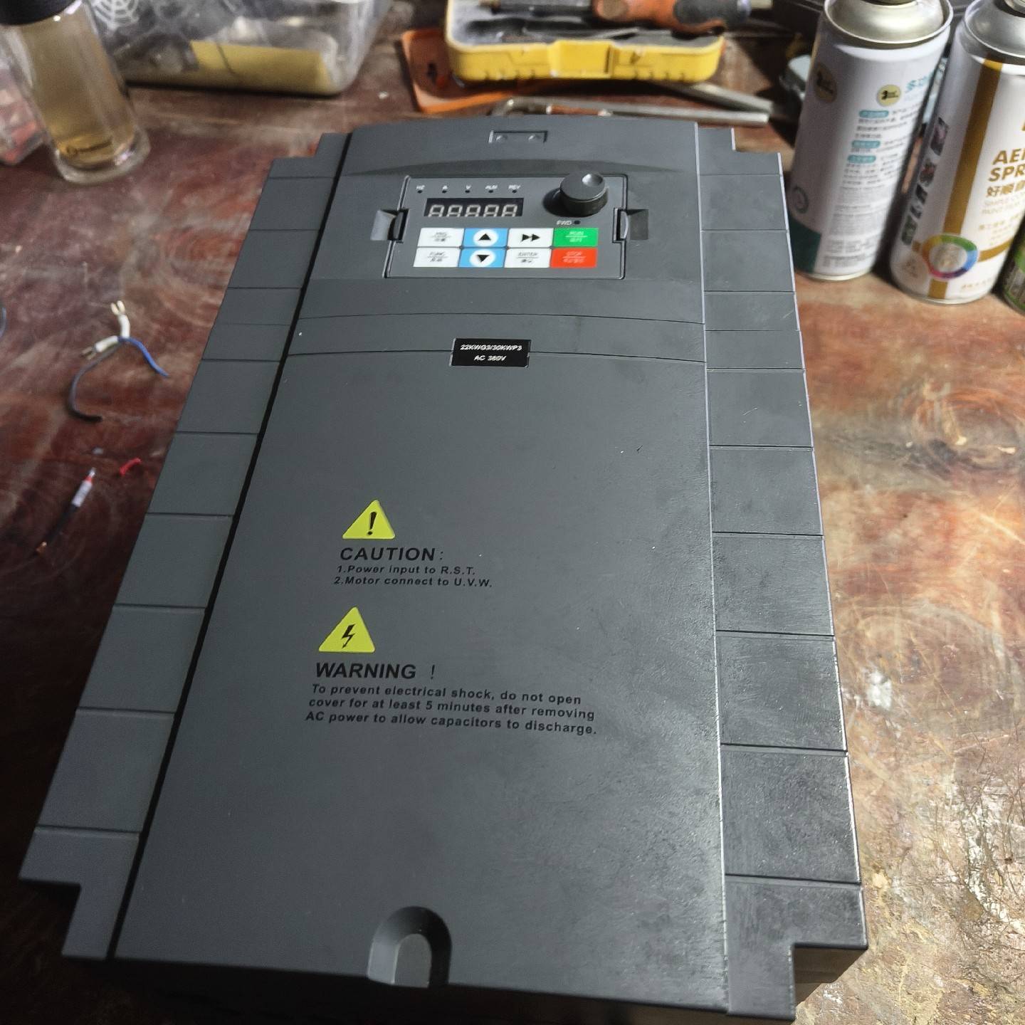 海尚变频器HS710-22G3/37P3 2议价 也可为维修！！