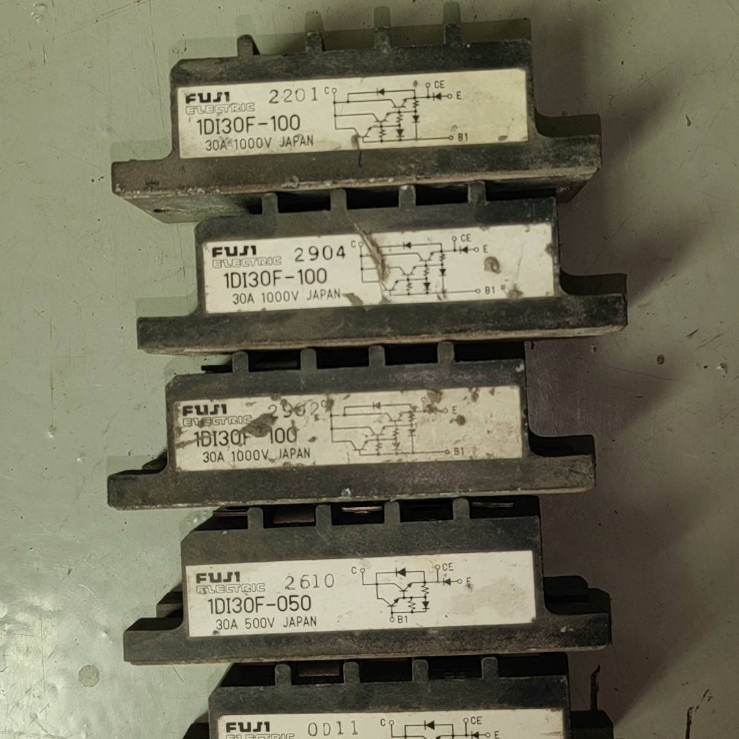 1DI30F-050  1DI30F-100 富士模议价 也可为维修！！
