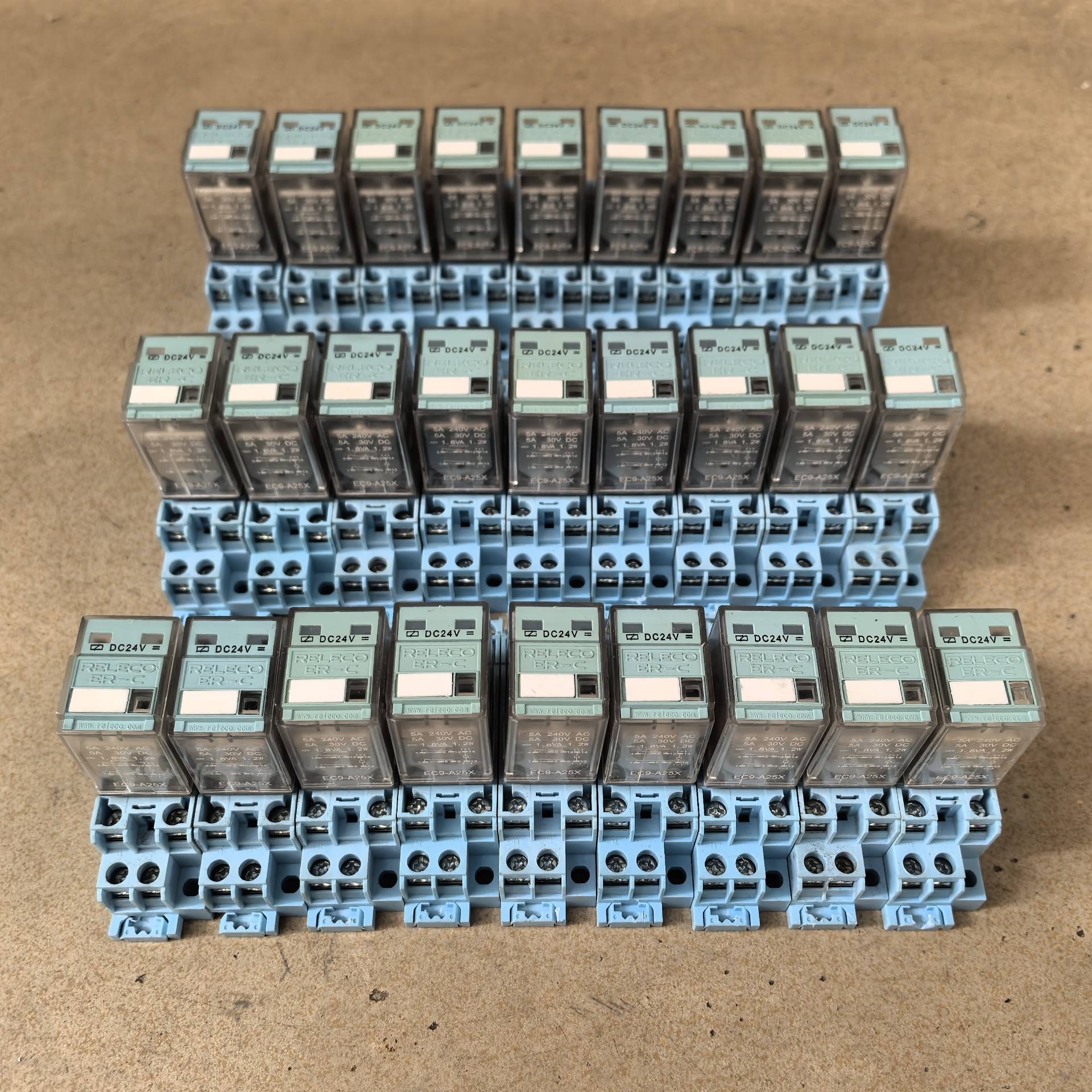 宜科ELCO继电器EC9-A25X，议价 也可为维修！！