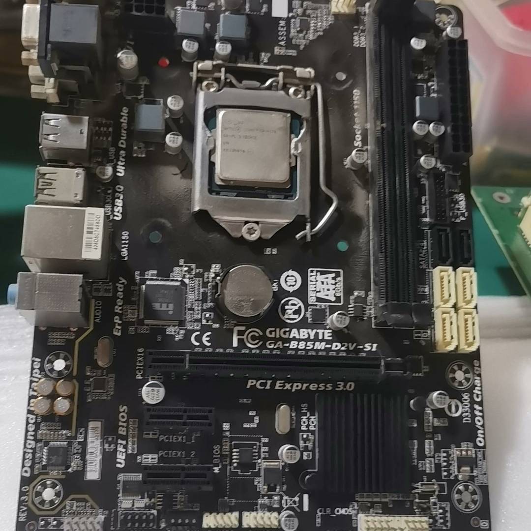 技嘉GA-B85M-D2V-SI议价 也可为维修!!