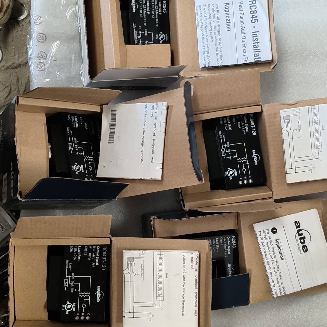 奥布河RC840T-120电热继电议价 也可为维修！！