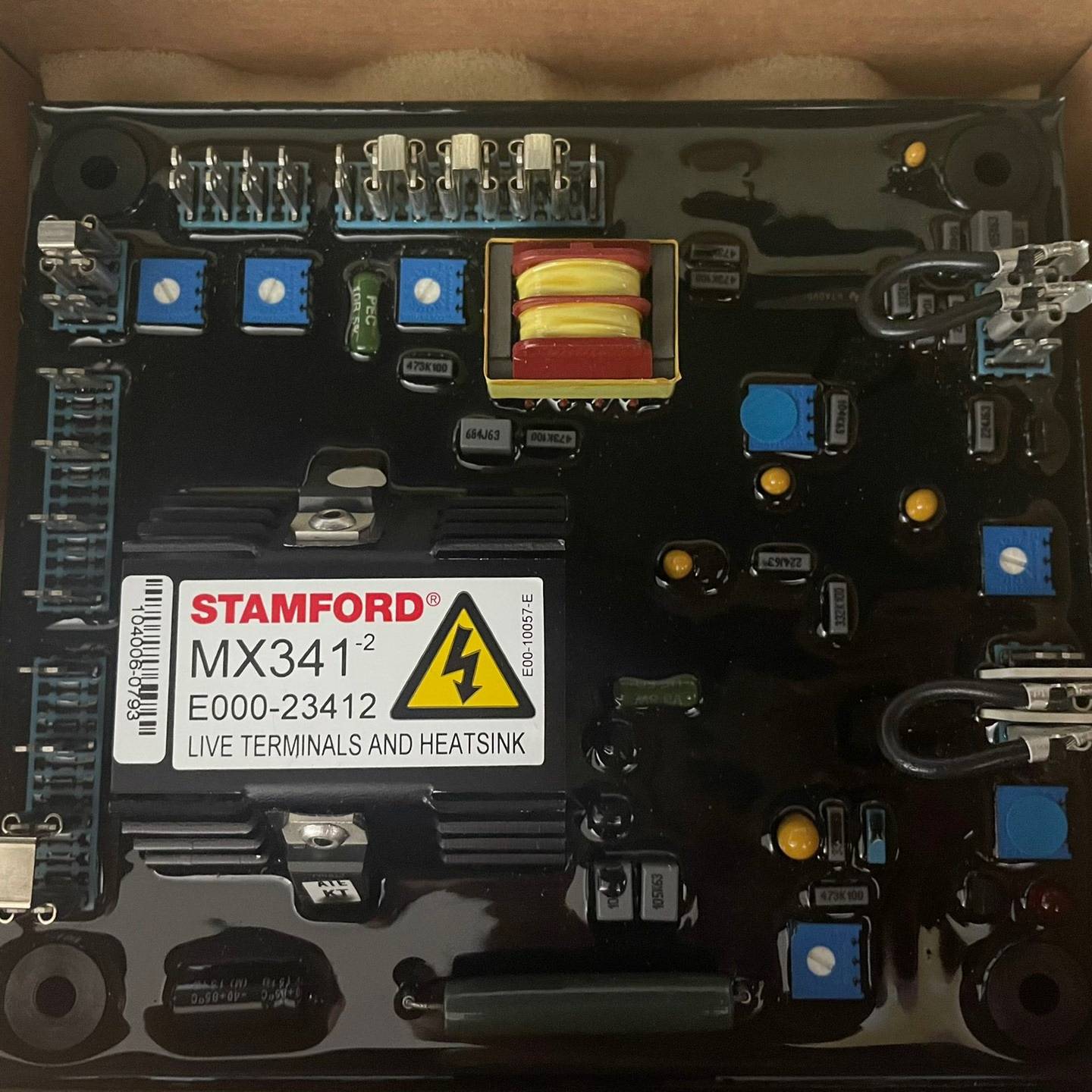 STAMFORD AVR 调压板MX341 E000议价 也可为维修!!