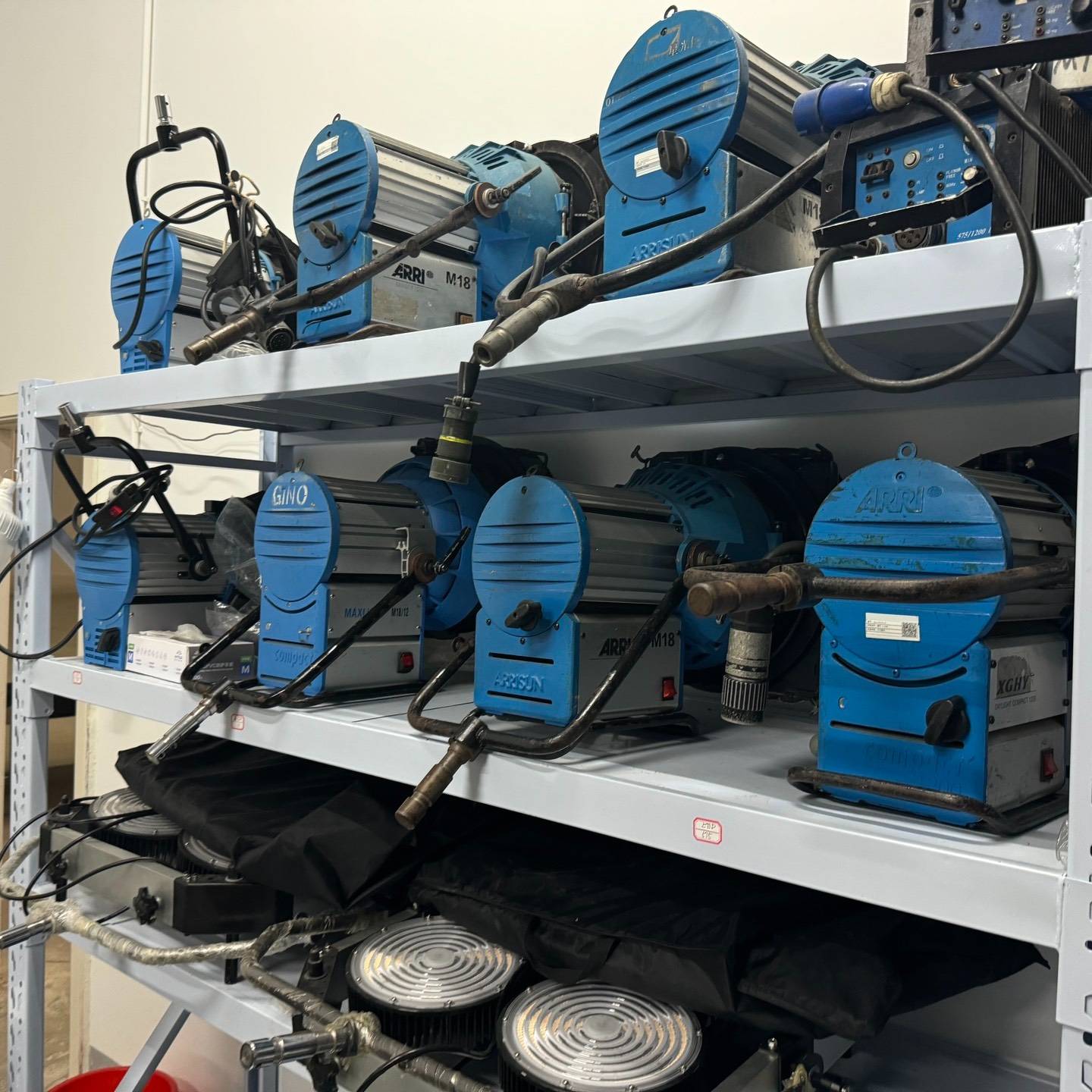 1.2K镝灯，1.8K镝灯（M18）议价 也可为维修！！