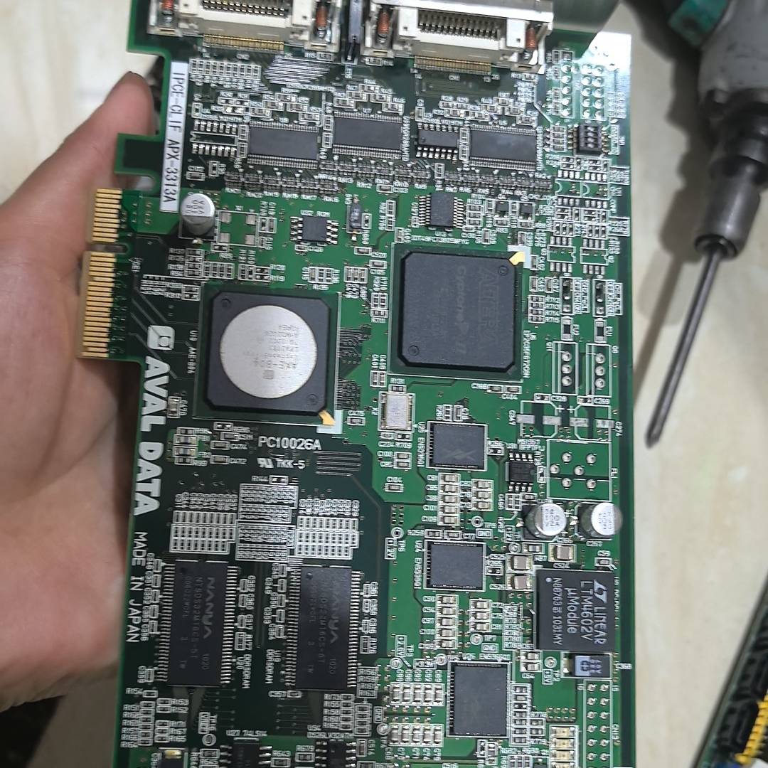 AVAL DATA APX-3313A 工业摄像议价 也可为维修！！