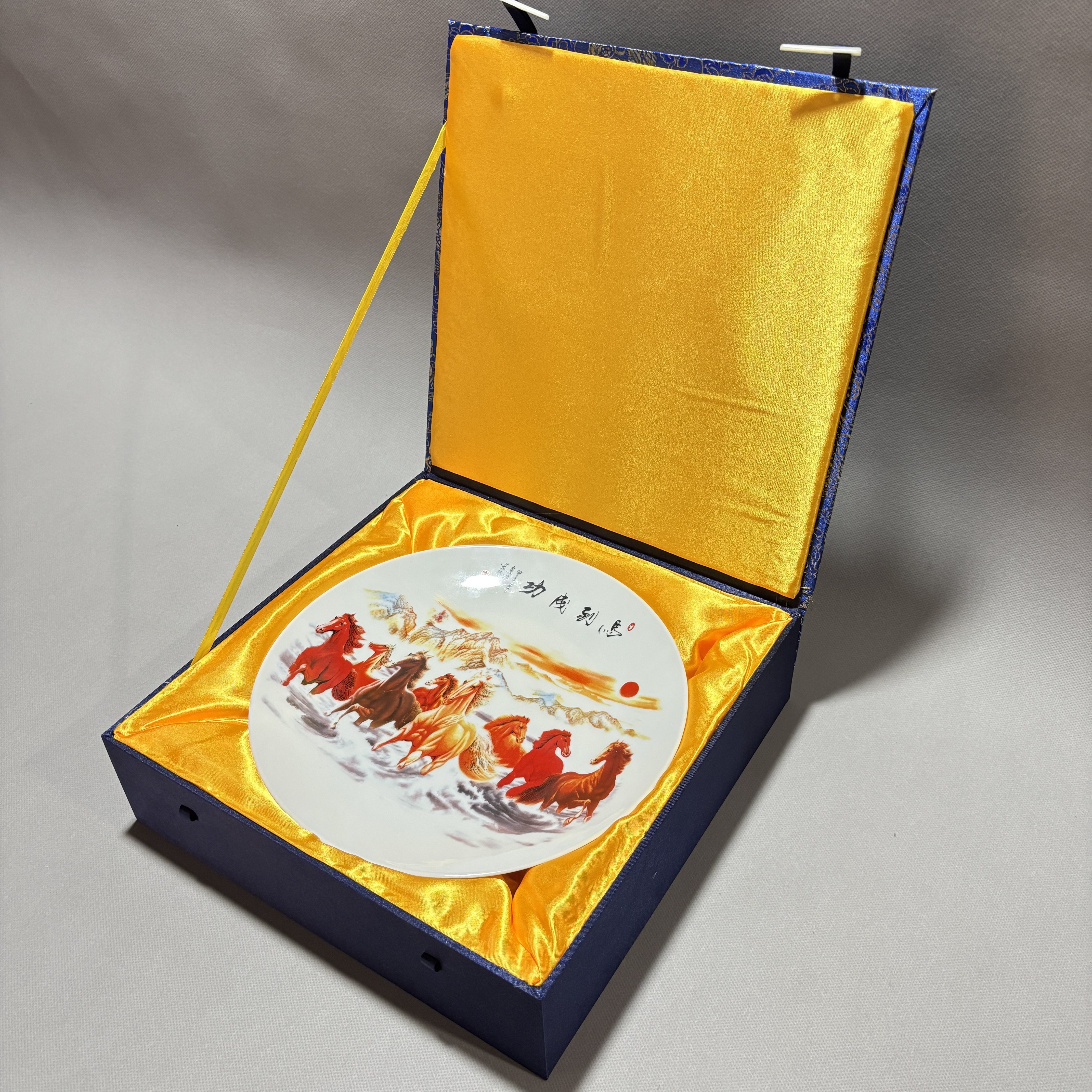 盘子锦盒玉璧佛珠茶饼烟灰缸八卦镜子相框车挂字画工艺礼品包装盒