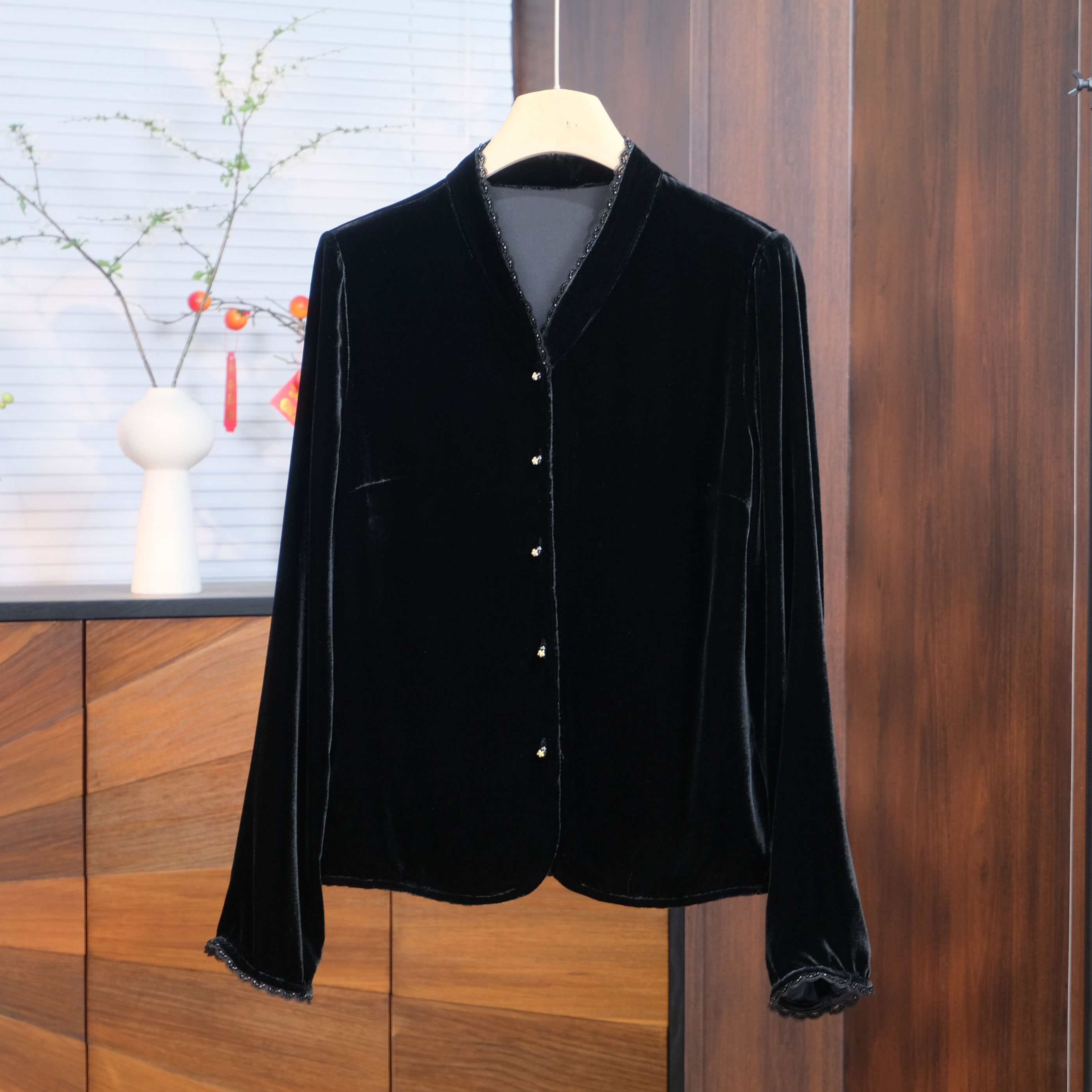 真丝丝绒V领修身显瘦单排扣上衣衬衫