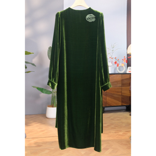 真丝丝绒复古收腰半高领连衣裙花朵气质显白25秋