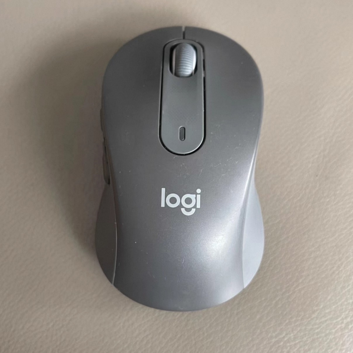 罗技Logitech M650无线蓝牙鼠标办公怀旧经典款双用通用鼠标
