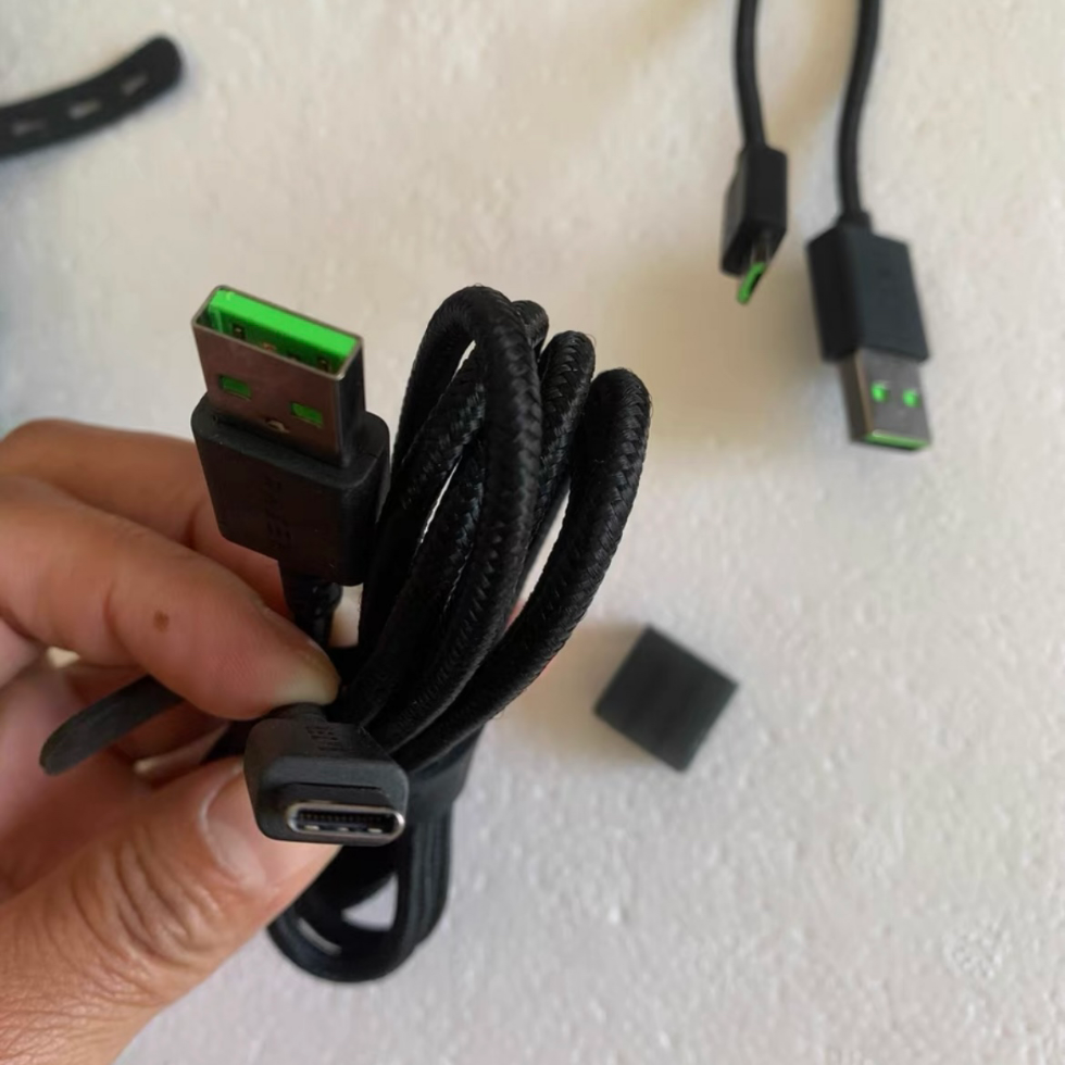 原装配件适用于影蛟鲛终极版/旋风黑鲨V2Pro专业版耳机数据充电线