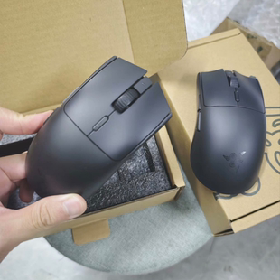 2.4G无线电竞游戏轻量化电竞专用鼠标 Razer雷蛇毒蝰V3极速版