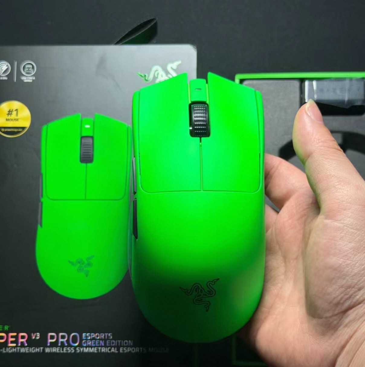 Razer雷蛇毒蝰V3PRO专业版绿色限定款8K轮询率游戏无线电竞鼠标