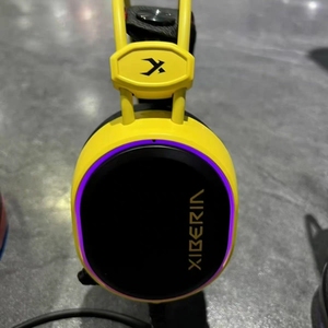 西伯利亚XL U头戴台式电脑USB7.1游戏电竞耳机RGB呼吸灯自带声卡
