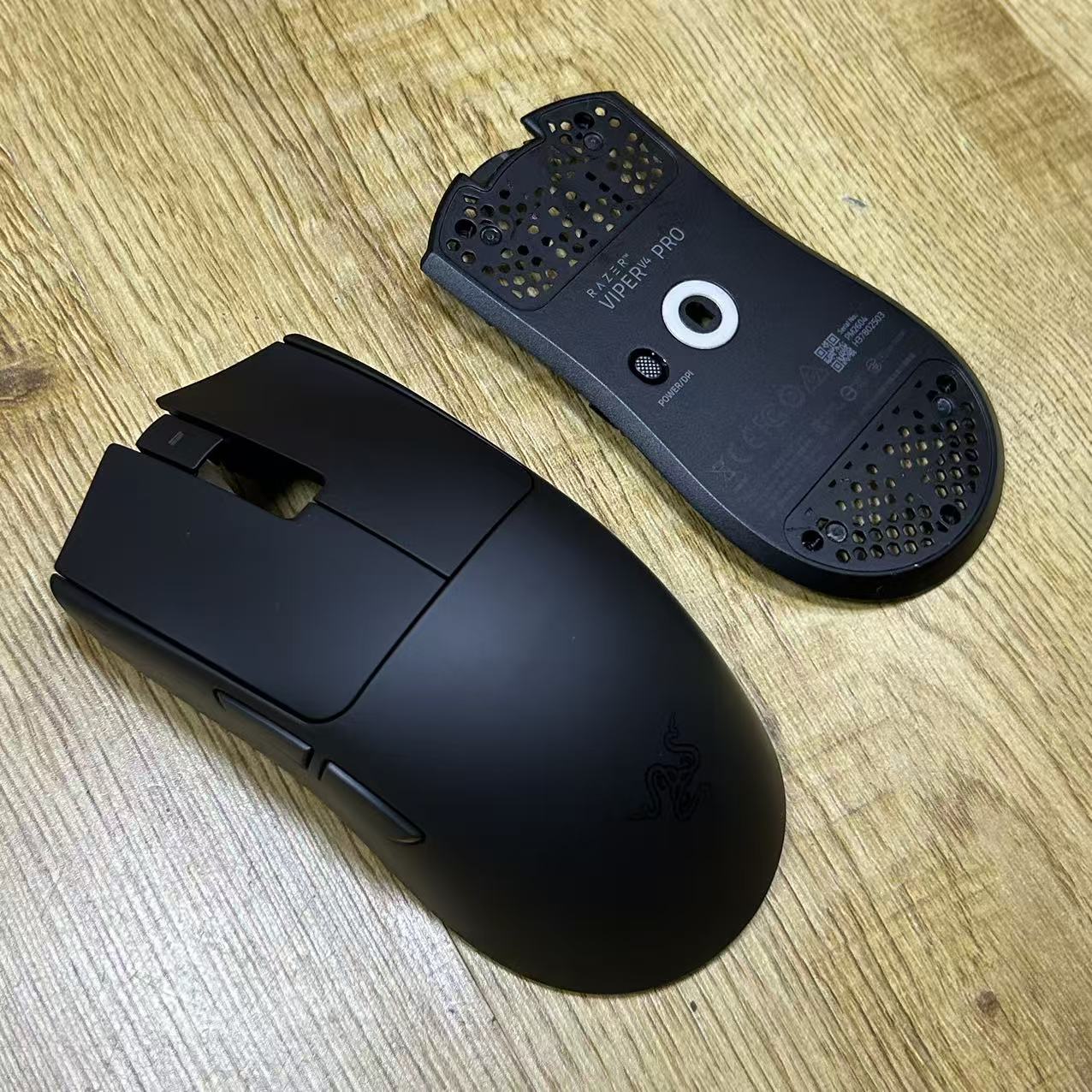 原装配件适用于Razer雷蛇毒蝰V4PRO专业版无线鼠标上下外壳按键盖