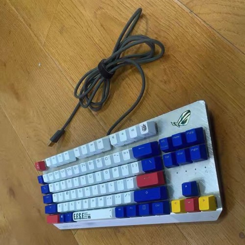 ROG玩家国度游侠 RX TKL高达联名限定版有线游戏电竞RGB机械键盘