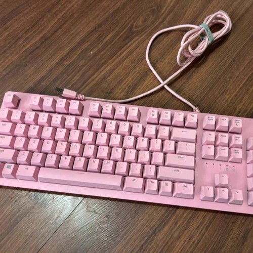 Razer雷蛇猎魂光蛛粉晶版有线游戏电竞机械RGB粉晶104键配列键盘