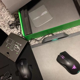 Razer雷蛇超级曼巴眼镜蛇游戏专用烈焰神虫硬质鼠标垫套装滑鼠标
