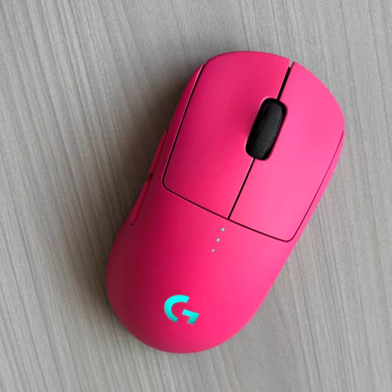 罗技Logitech GPW狗屁王1/一代有无线双模游戏粉色限定款鼠标