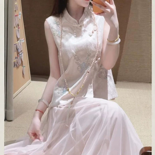 【亭禾】《桃雾》雾里看花系列 缎面刺绣马甲纱裙套装