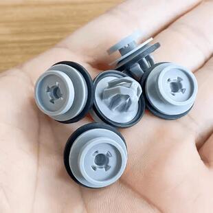 新款路虎揽胜运动版卫士极光后轮眉侧裙边门槛前后挡泥板卡扣卡子